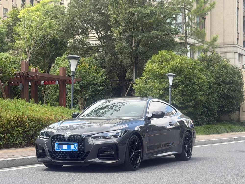 BMW 4-Series, 2022