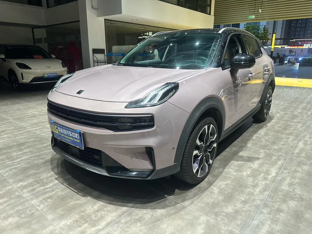 Lynk & Co 06, 2021
