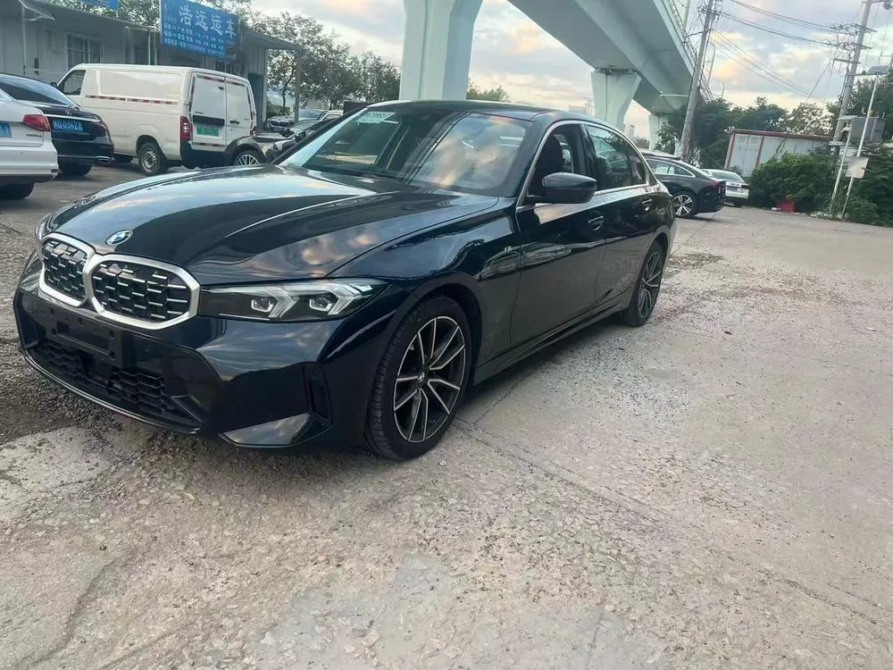 BMW 3-Series, 2025