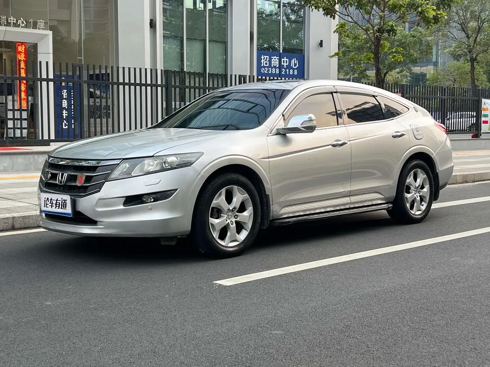 Honda Crosstour, 2012