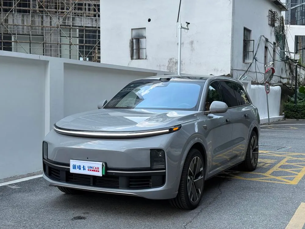 Li Auto L9, 2025