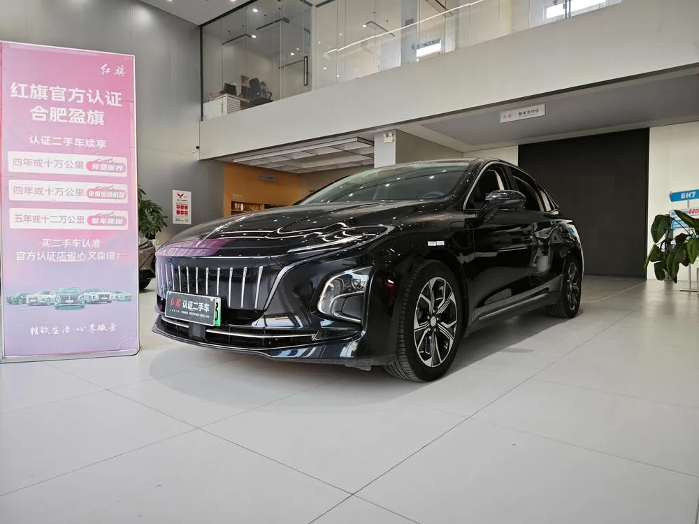 Hongqi E-QM5, 2023