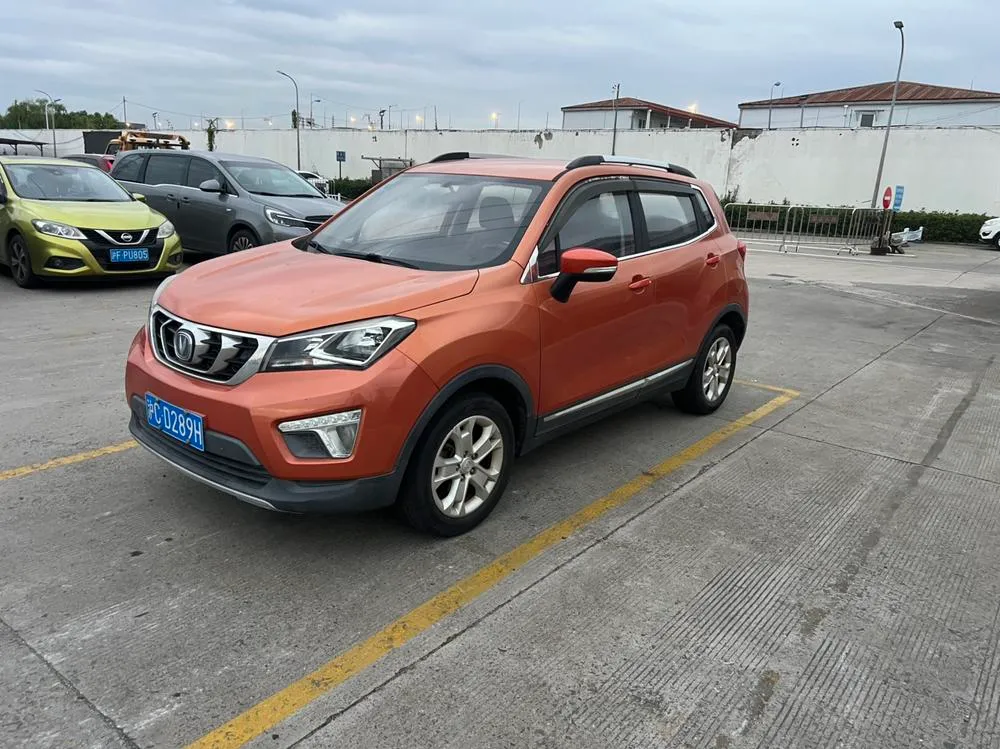 Changan CS15, 2016