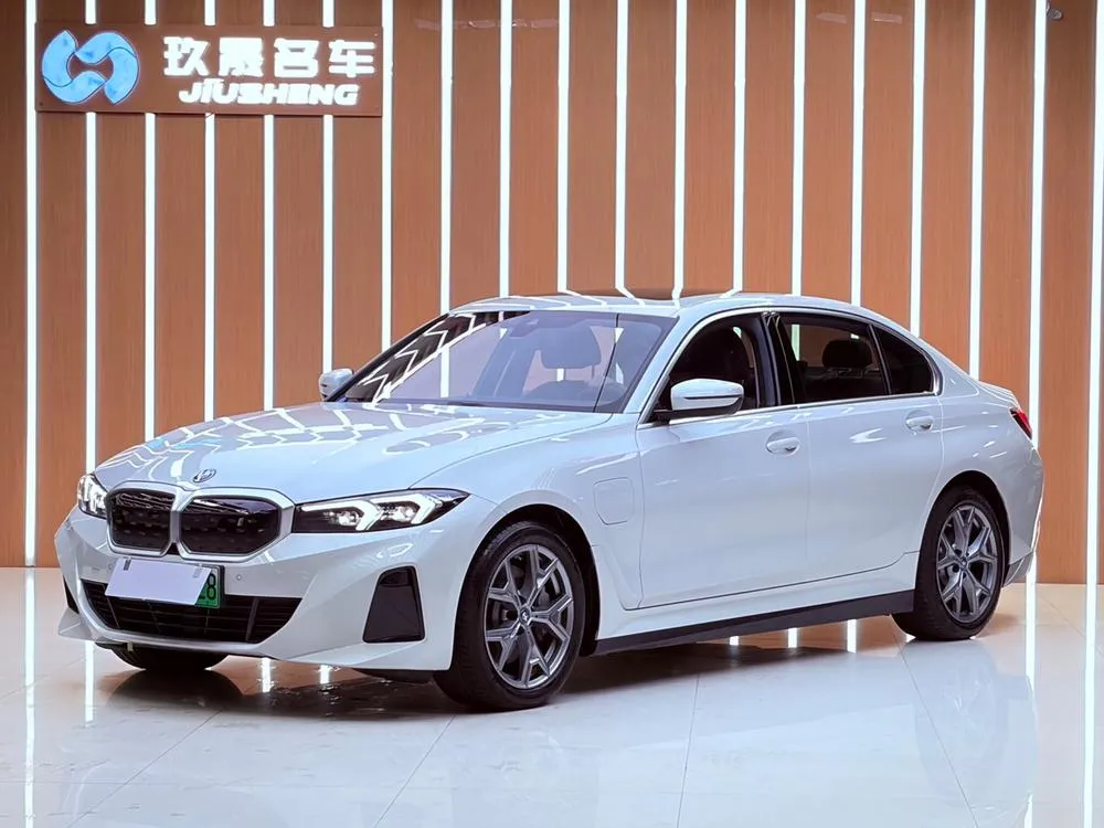 BMW i3 eDrive35L, 2023 — фото 1