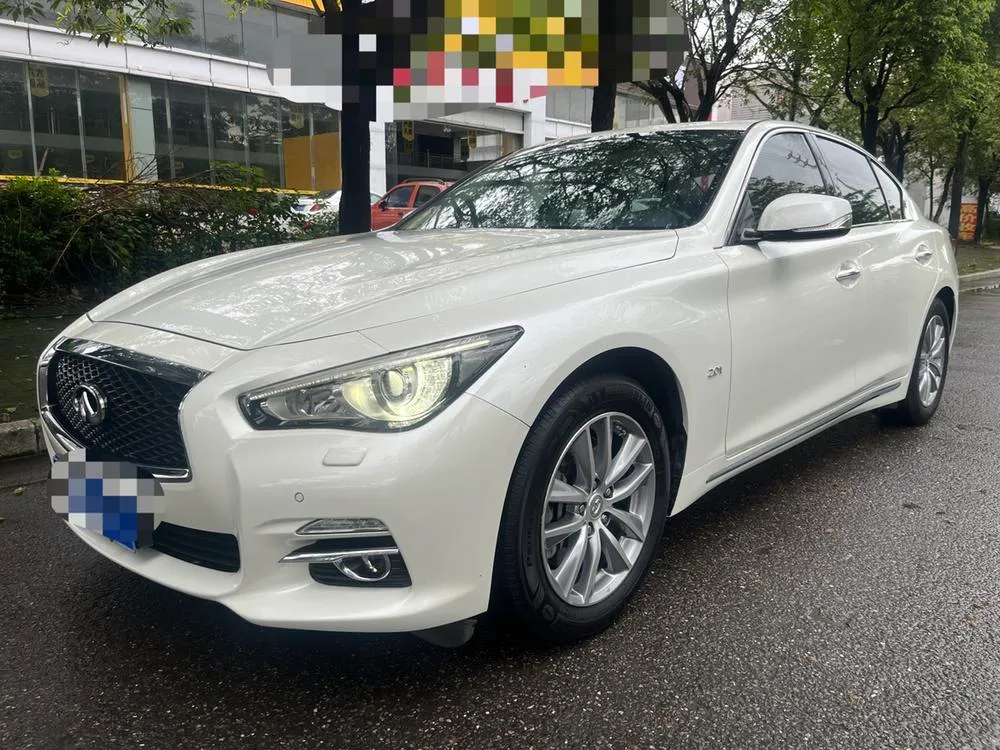 Infiniti Q50L 2.0T Joy Edition, 2016 — фото 1
