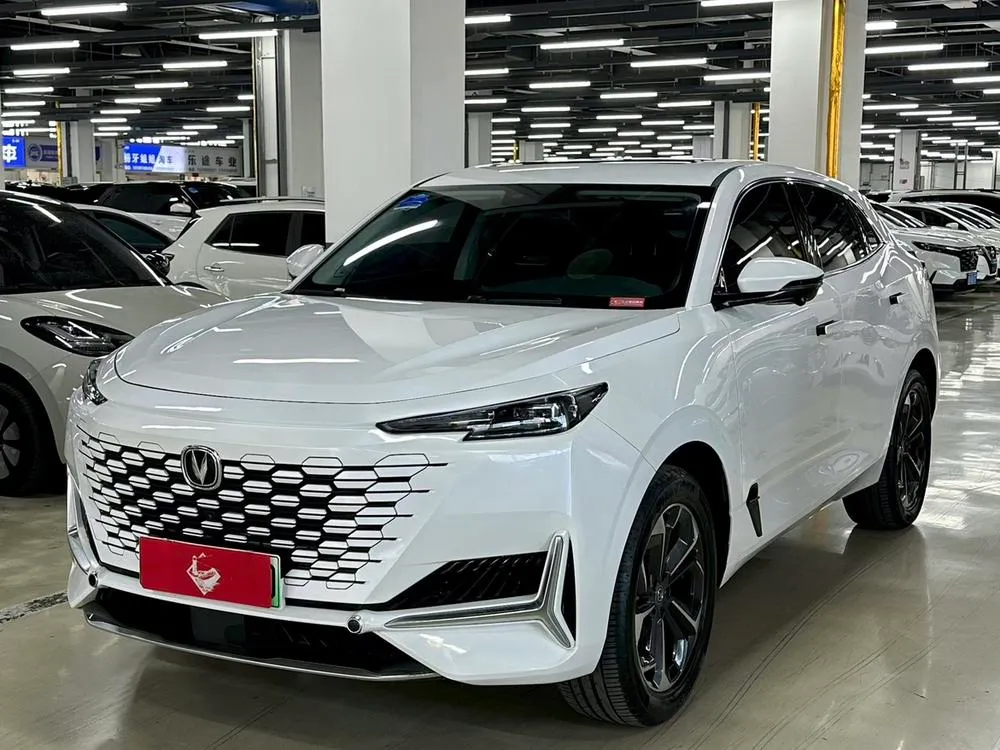 Changan UNI-K iDD Blue iDD 1.5T 130km Premium Version, 2022 — фото 1