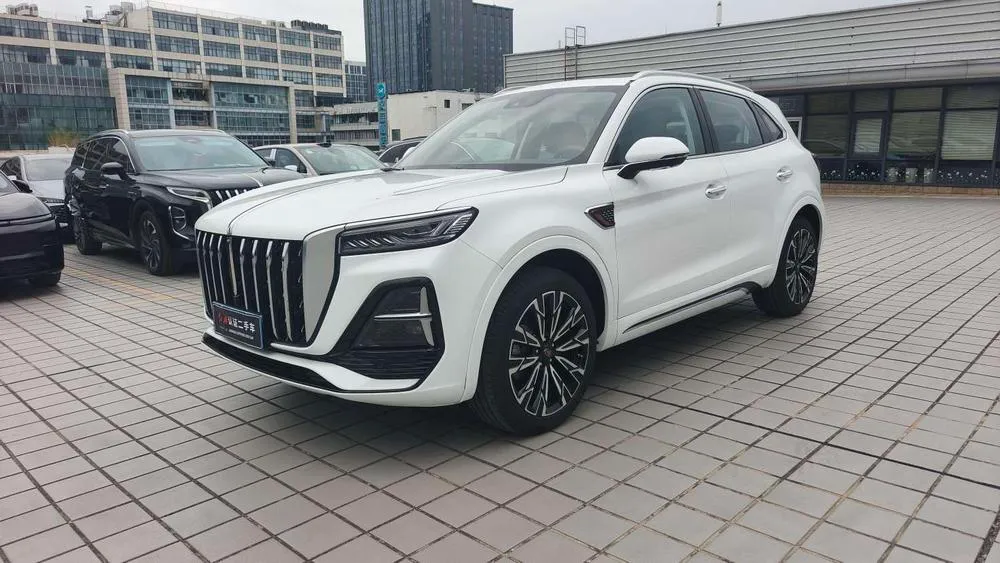 Hongqi HS5, 2023