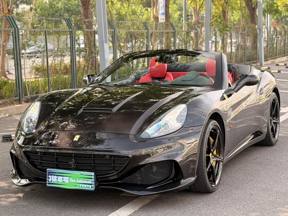 Ferrari California T, 2012