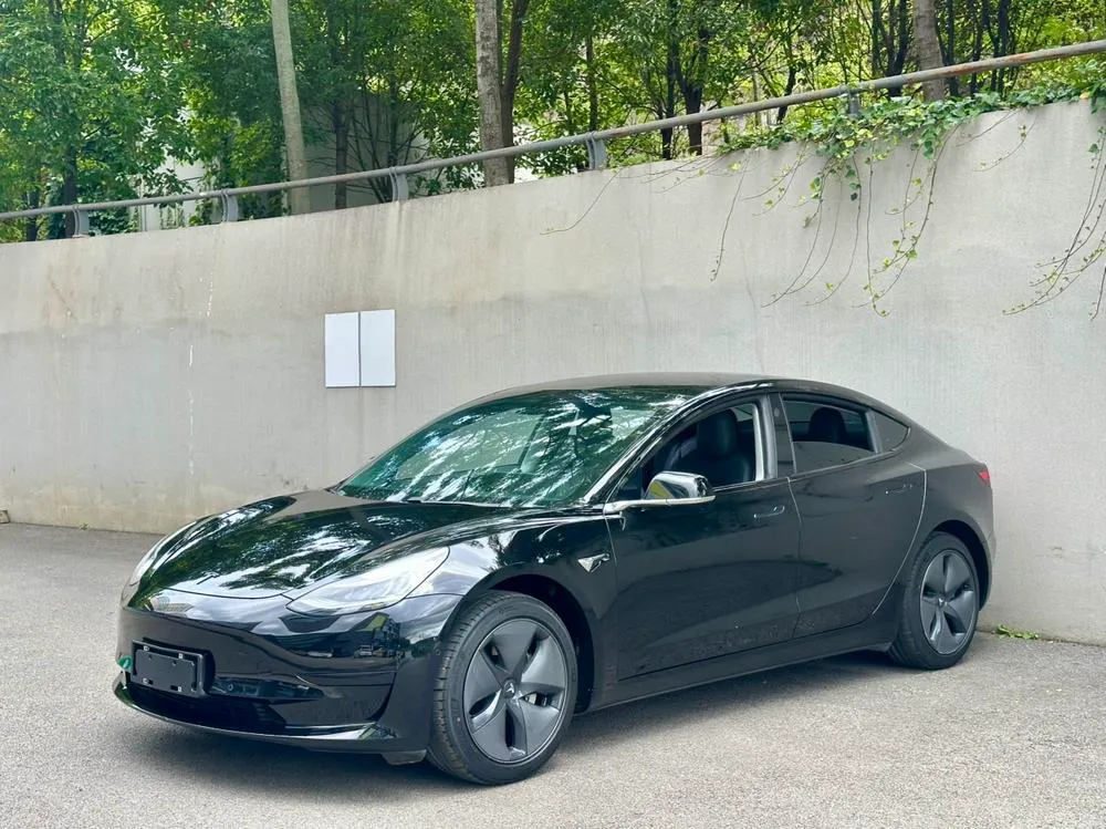 Tesla Model 3, 2020