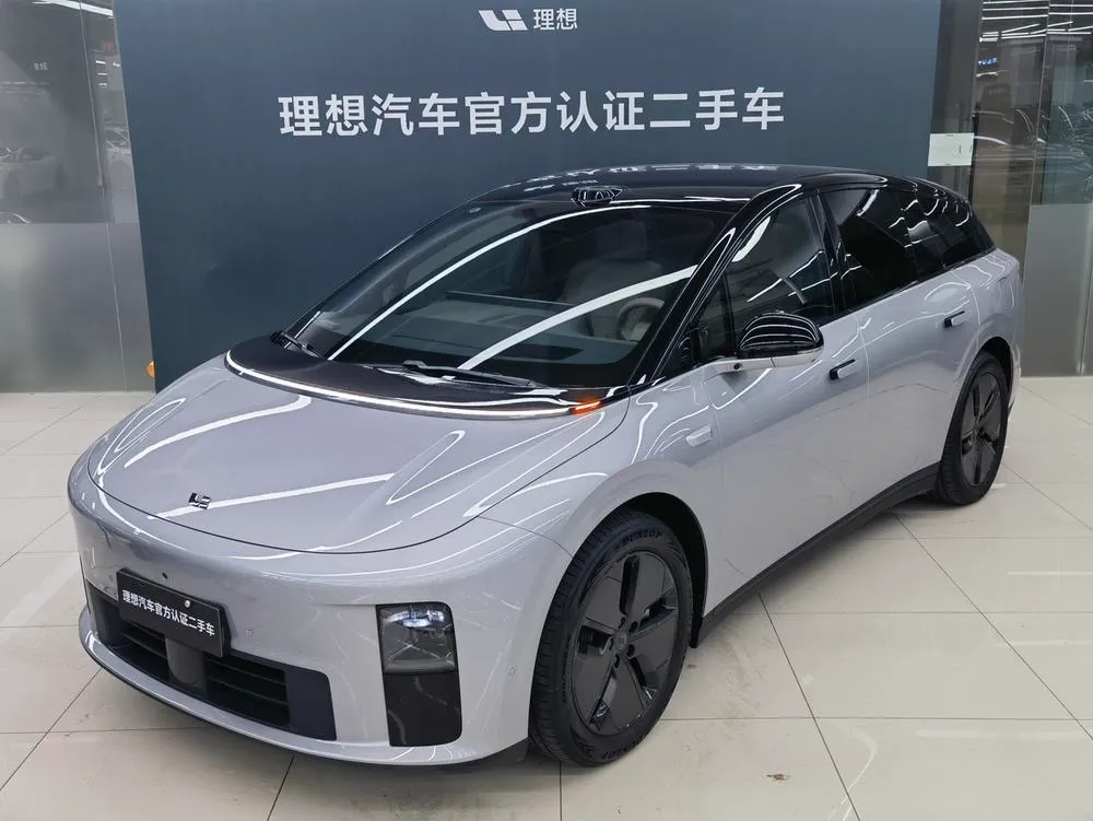 Li Auto Li i6 2WD Стандарт, 2025 — фото 1