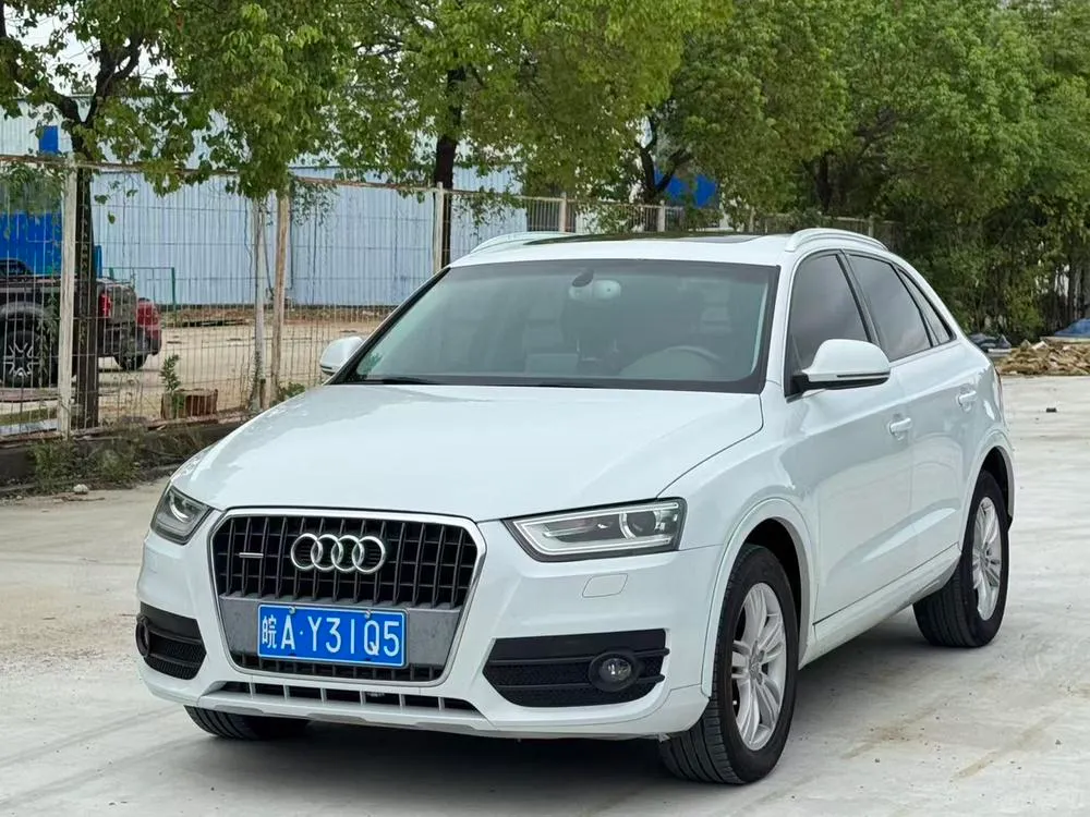Audi Q3 35 TFSI Comfort Version, 2013 — фото 1
