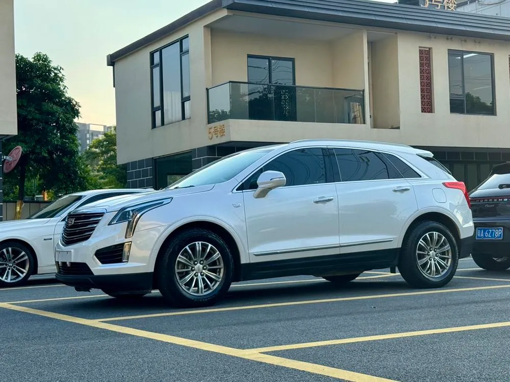 Cadillac XT5 25T Luxury Version, 2018 — фото 1