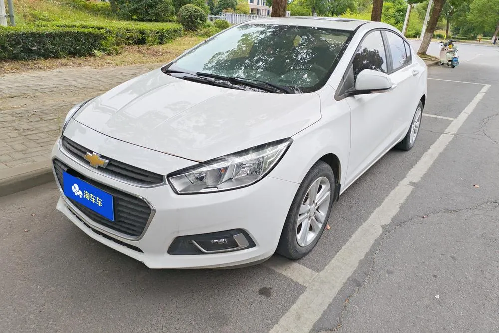 Chevrolet Cruze 1.5L Manual Elite Edition, 2016 — фото 1