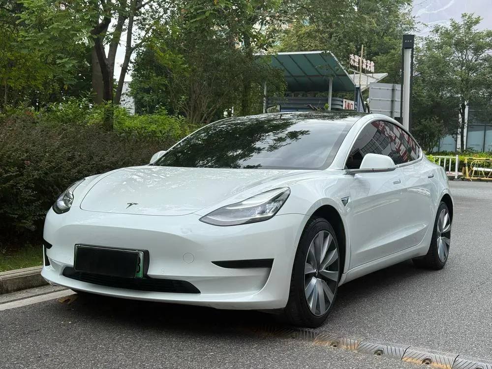 Tesla Model 3, 2020