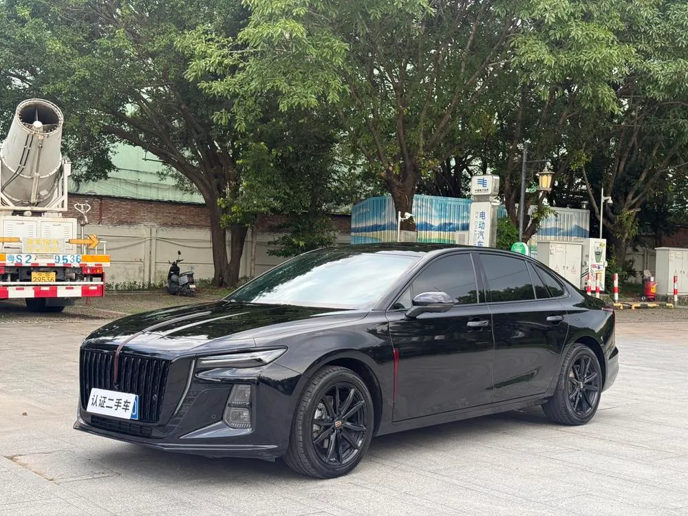 Hongqi H5, 2025