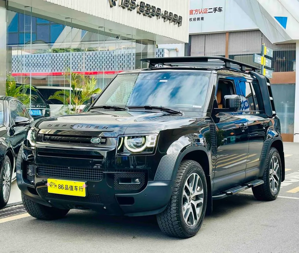 Land Rover Defender, 2023