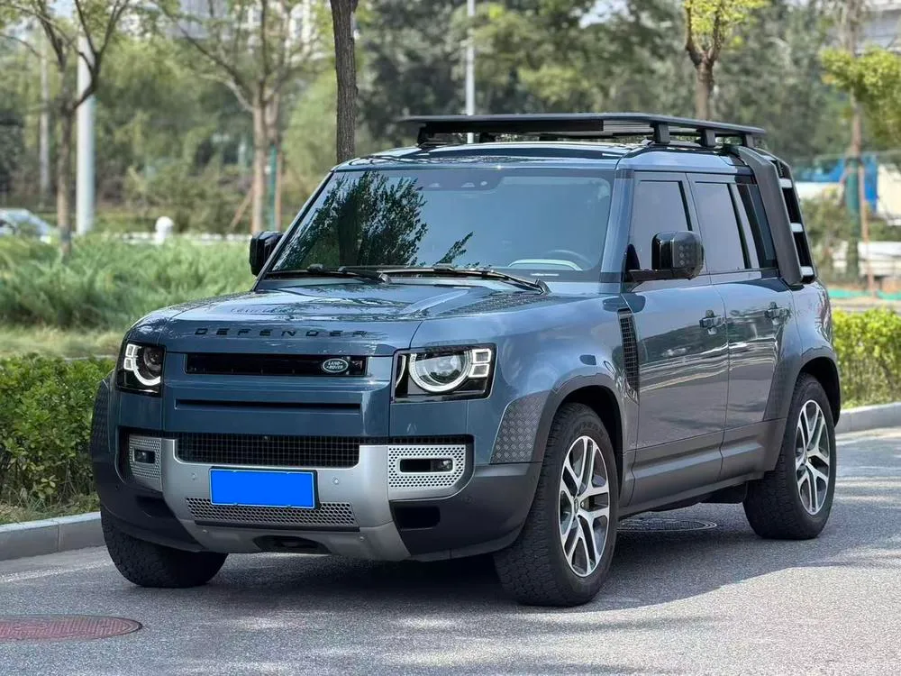 Land Rover Defender, 2021