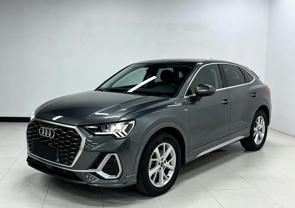 Audi Q3 Sportback, 2022
