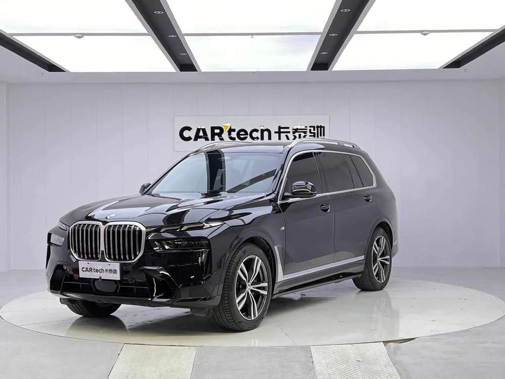 BMW X7, 2023