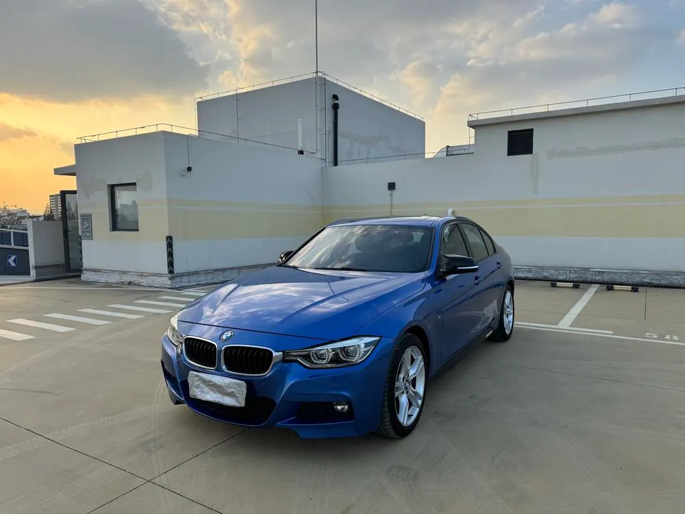 BMW 3-Series 320i M Sport Version, 2017 — фото 1