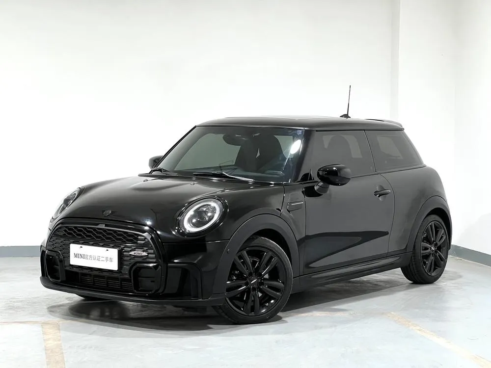 MINI MINI 1.5T COOPER Black Special Edition, 2022 — фото 1