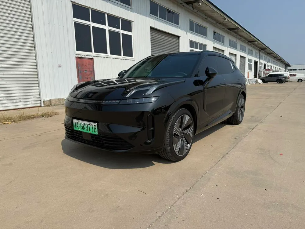 Lynk & Co 08 EM-P, 2025