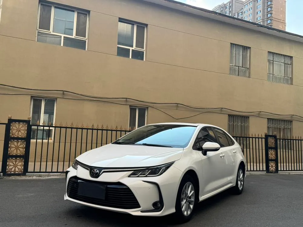 Toyota Corolla 1.2T S-CVT Elite Edition, 2023 — фото 1