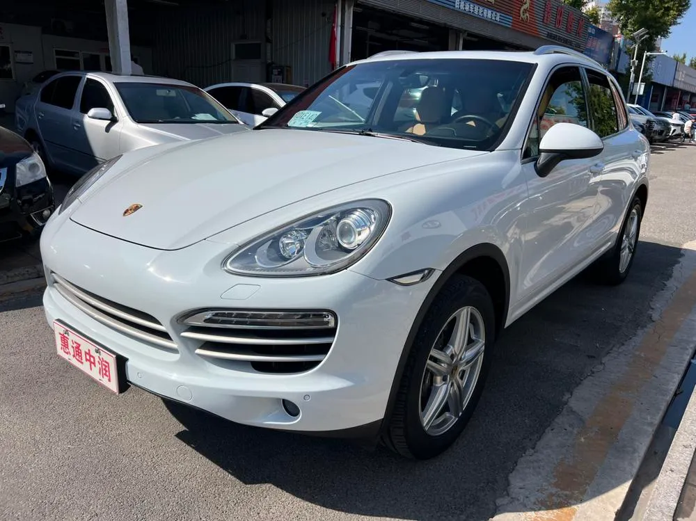 Porsche Cayenne Cayenne Platinum Edition 3.0T, 2014 — фото 1