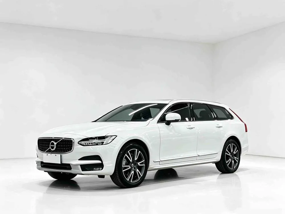 Volvo V90, 2020