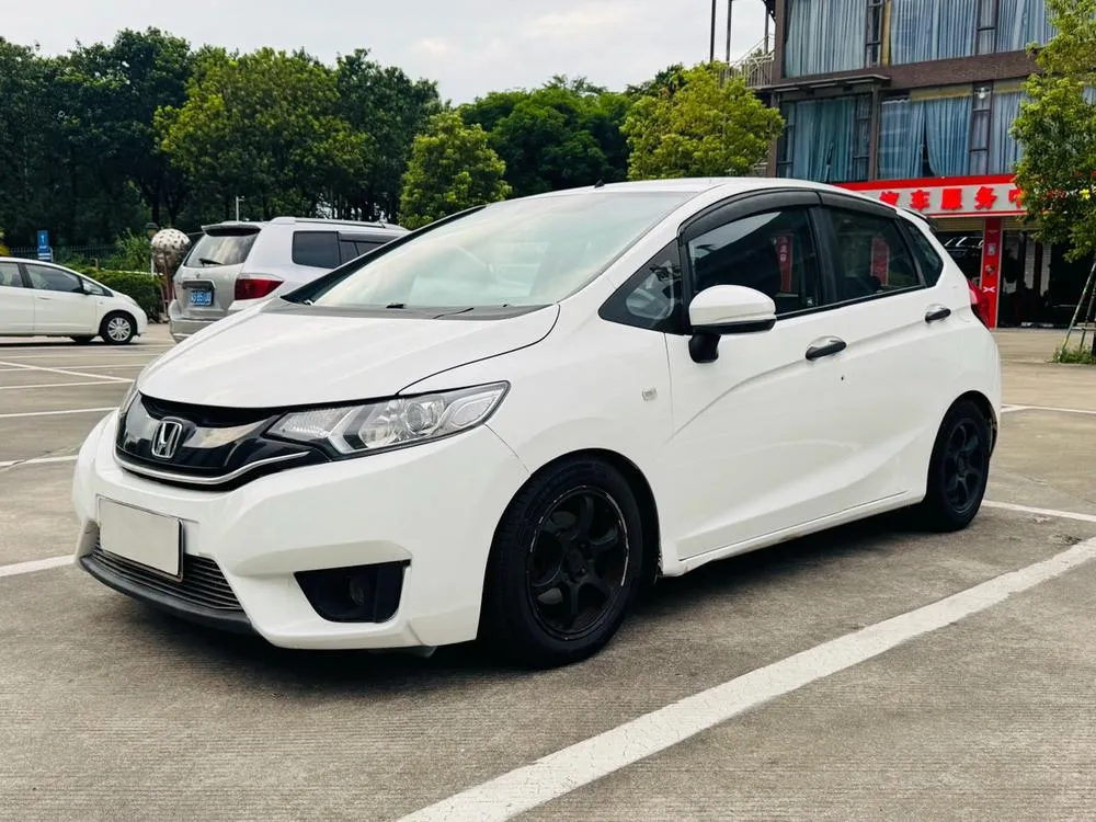 Honda Fit 1.5L LX CVT Comfort Version, 2014 — фото 1