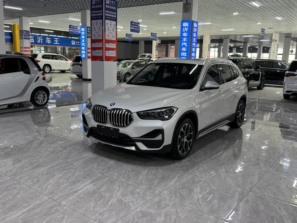 BMW X1 sDrive20Li Fashion Version, 2022 — фото 1