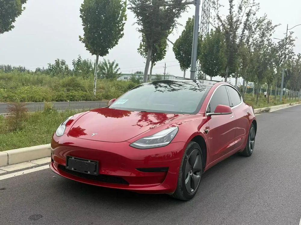 Tesla Model 3, 2020