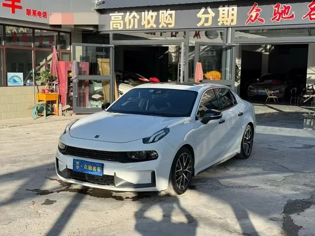 Lynk & Co 03 1.5TD DCT Dynamic Pro, 2022 — фото 1