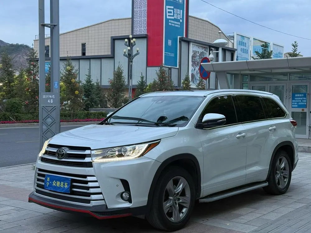 Toyota Highlander 2.0T 4WD Luxury Edition 7 Seater, 2021 — фото 1