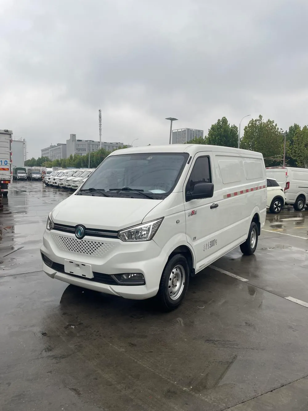Dongfeng Yufeng EM26, 2023