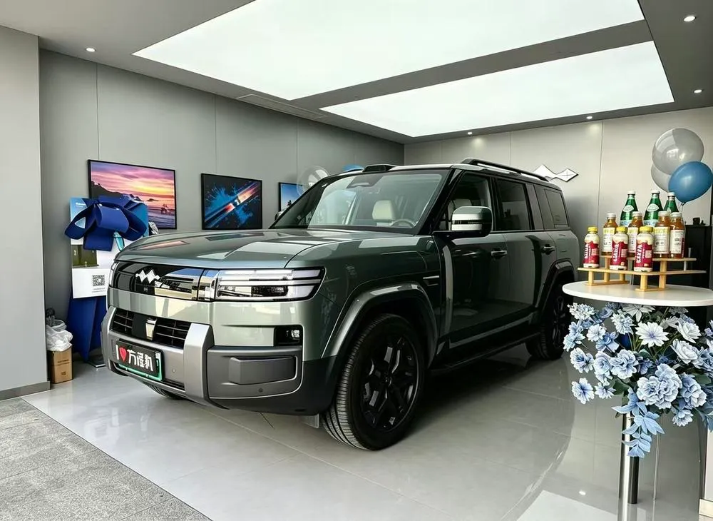 Fangchengbao Tai 7 PHEV, 2025