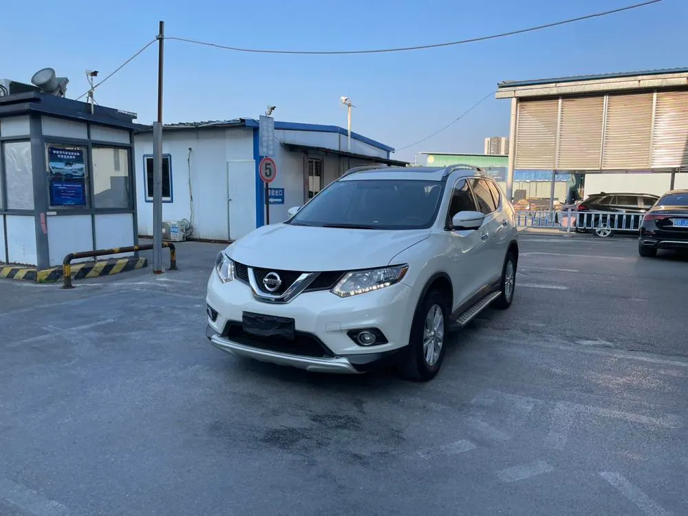 Nissan X-Trail 2.0L CVT Comfort Edition 2WD, 2014 — фото 1
