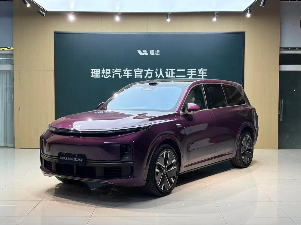 Li Auto L9, 2025