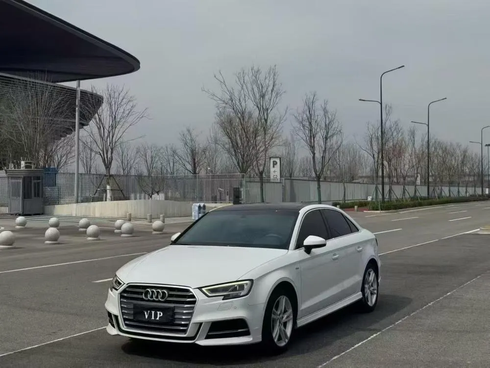 Audi A3 Limousine 35 TFSI Fashion Version CN6, 2020 — фото 1