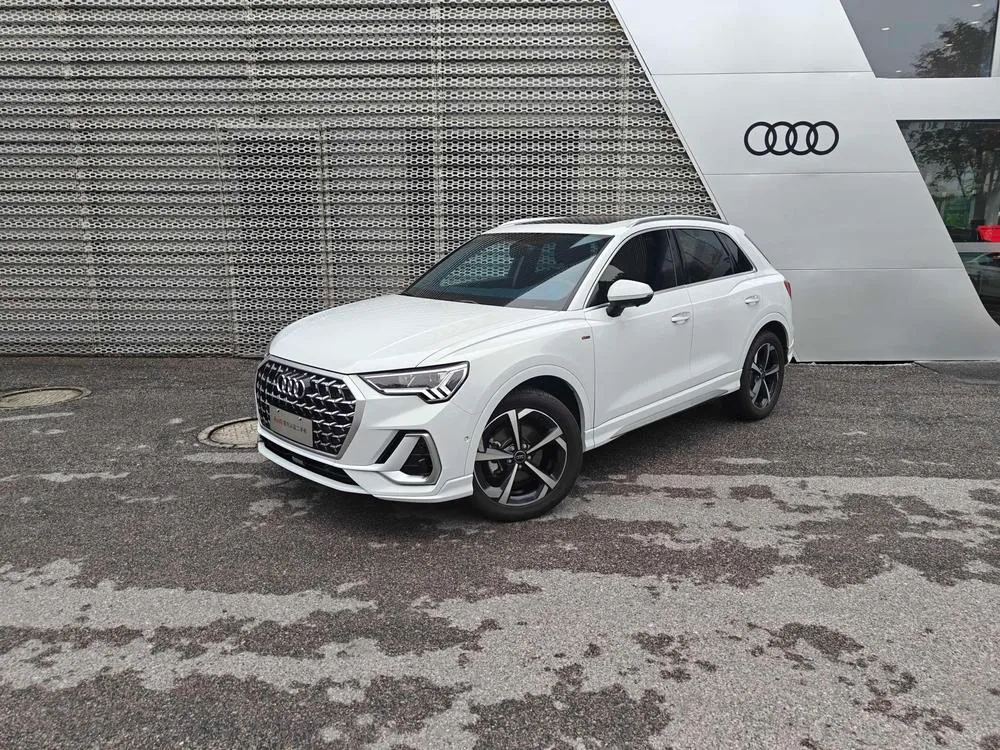 Audi Q3 quattro 45 Edition 35 TFSI Fashion Version, 2025 — фото 1
