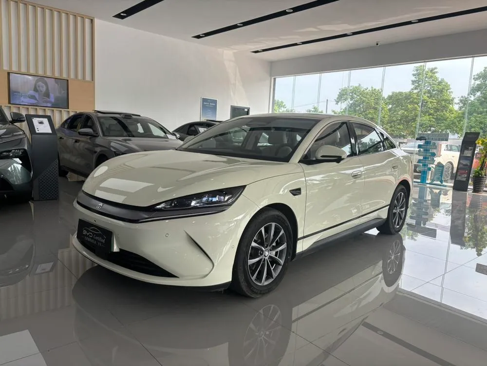 BYD Qin L EV 545KM Version, 2025 — фото 1