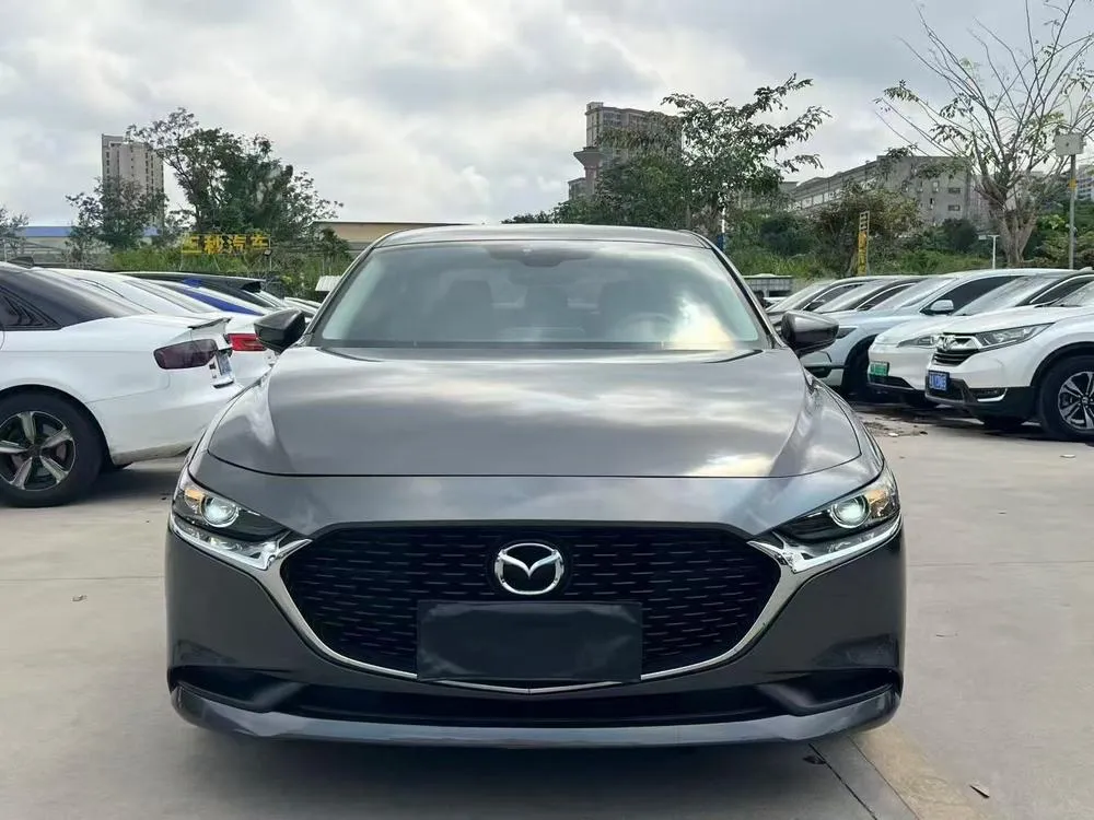 Mazda 3 Axela 1.5L Auto Edition, 2020 — фото 1