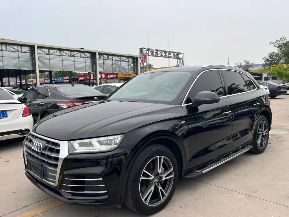 Audi Q5L 45 TFSI Prestige Fashion Version CN6, 2018 — фото 1
