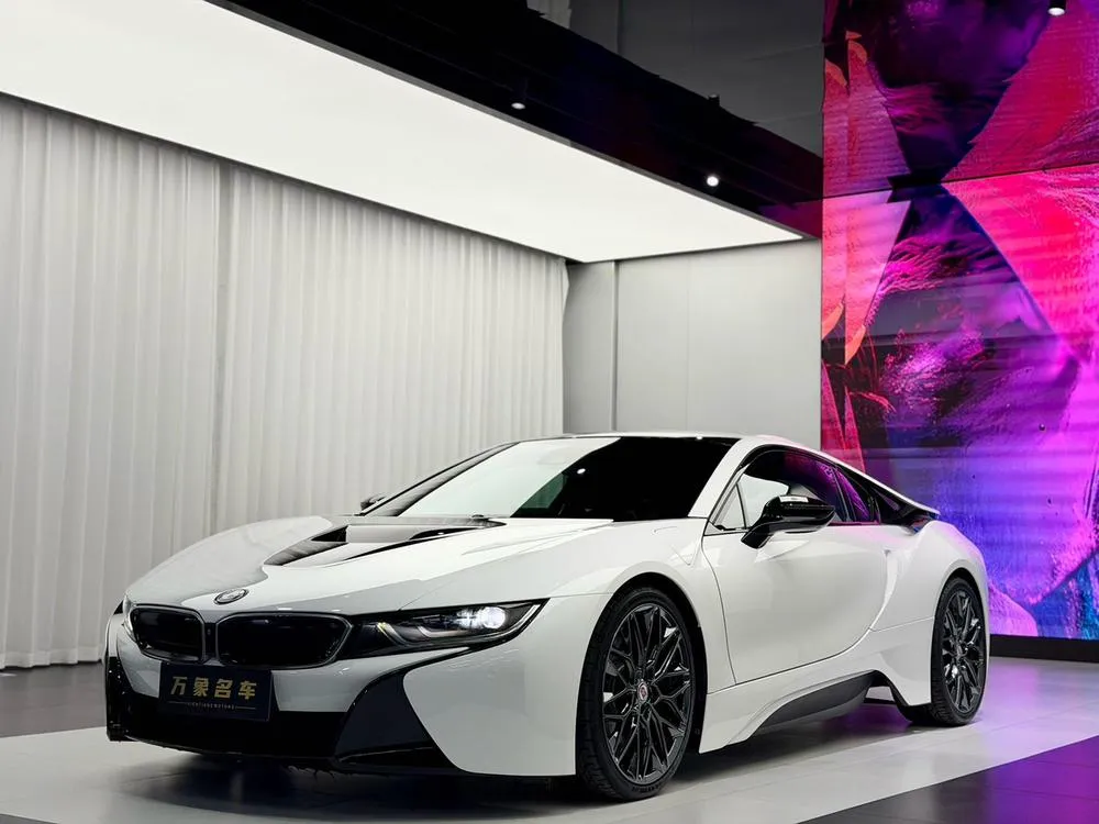 BMW i8 Standard Version, 2014 — фото 1