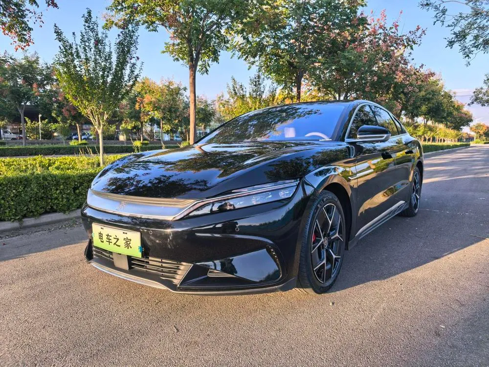 BYD Han EV Glory Edition 715KM Flagship Version, 2024 — фото 1