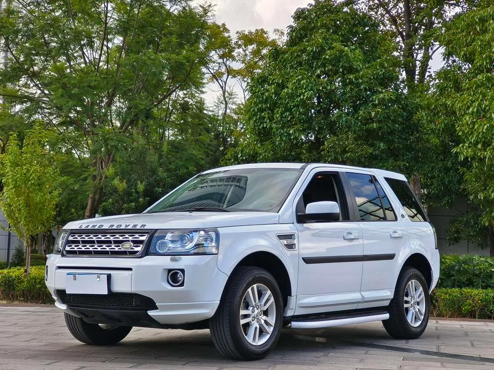 Land Rover Freelander 2 2.0T Si4 SE Gasoline Edition, 2013 — фото 1