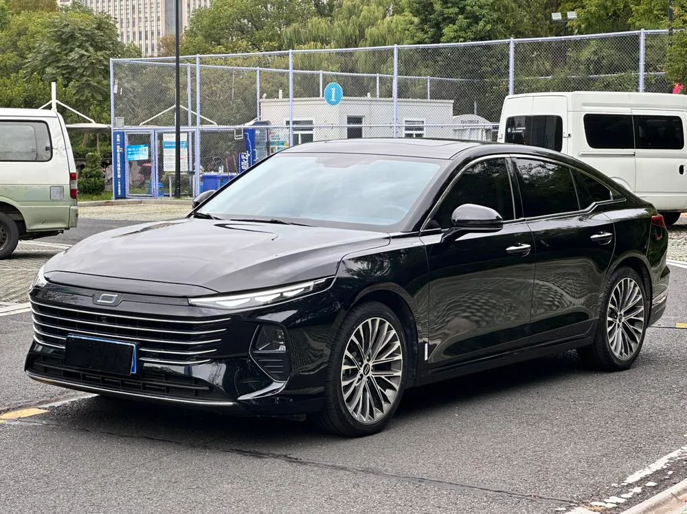 Besturn Bestune B70, 2024