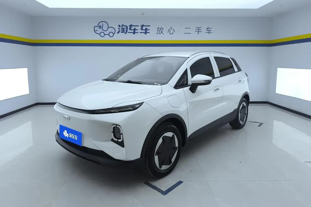 Geometry Geely Geometry E Firefly 301KM, 2024 — фото 1
