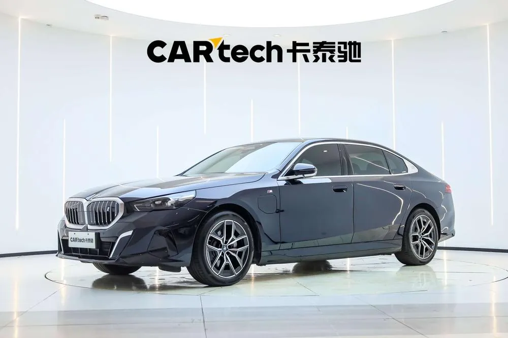 BMW i5 eDrive35L M Sport, 2024 — фото 1