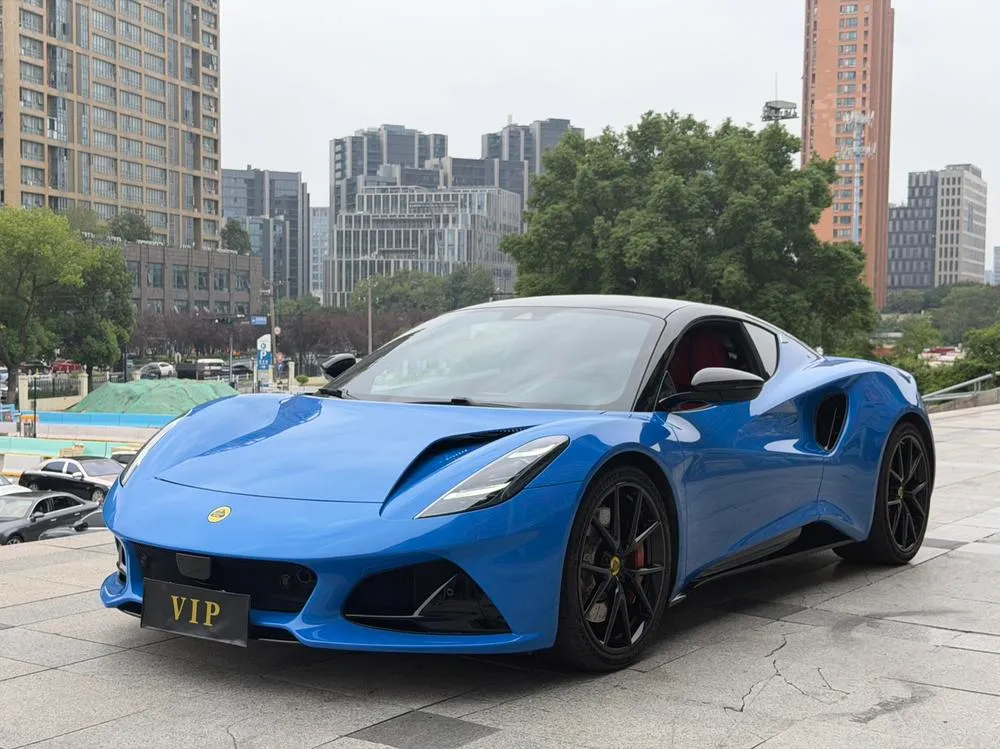 Lotus Emira, 2022